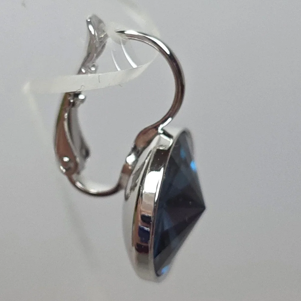 NEW Swarovski Montana BlueRound 13mm Leverback Drop Earrings Platinum Plated #3